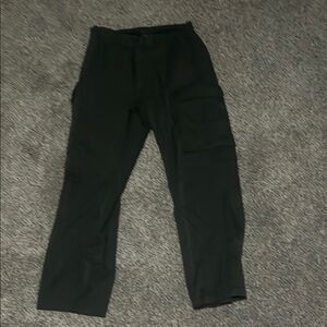 Men's dark green 5.11 tactical series cargo pants